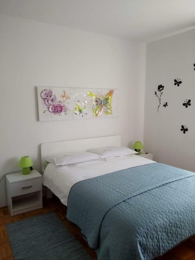Apartments Kolorcek Izola Exterior photo